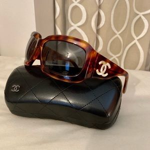 Authentic Chanel sunglasses